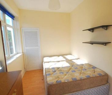 2 Bed - Springbank Road, Sandyford - Photo 3