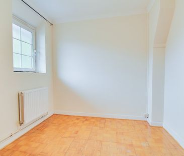 2 Bed Flat, Pilgrim House, SE1 - Photo 1