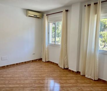 Alquiler de piso en Centro - Photo 4