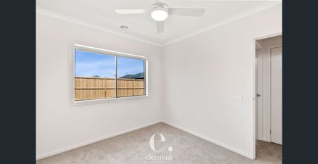 Relaxed Coastal Lifestyle in St Leonards - Photo 3