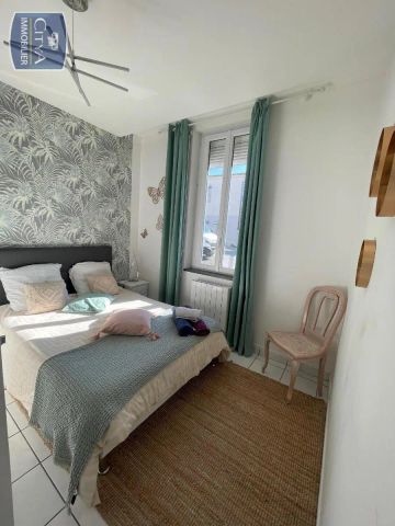 Appartement à louer 4 pièces 79.3m² - Photo 3