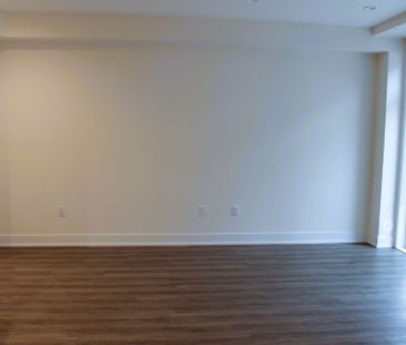 For Lease - 8 Sayers Lane Unit# 15, Richmond Hill, Ontario - Photo 1