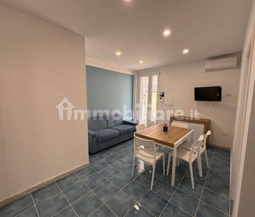 Appartamento in villa Lungomare Nazario Sauro 14, Centro, Minturno - Photo 1