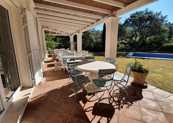 A Zone - Forest house in Lower Sotogrande