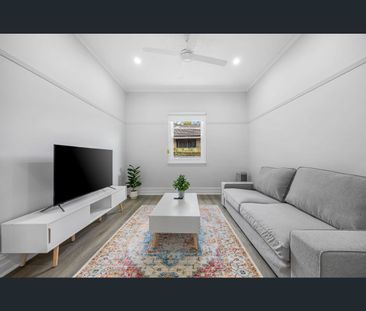 1/18 Canterbury Street, Brown Hill, Vic 3350 - Photo 1