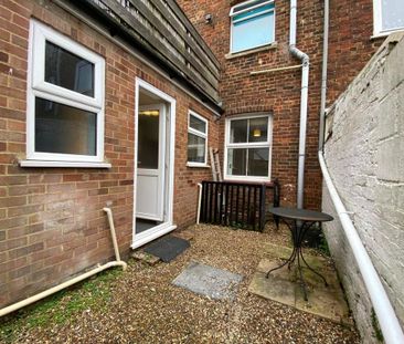 1 bedroom apartment to rent - Photo 4