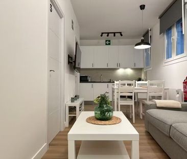 Calle Sahagún, Alcorcón, Community of Madrid 28925 - Photo 3