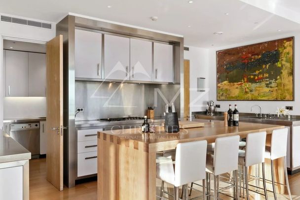 Saint-Jean-Cap-Ferrat – Villa d'exception avec vue panoramique sur la mer - Photo 1