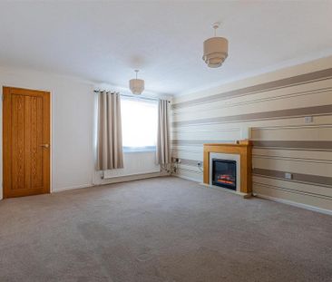 2 bedroom semi-detached house to rent - Photo 5