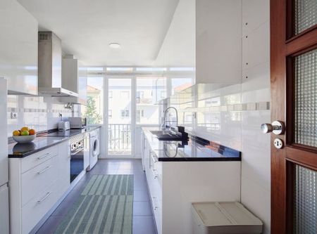 Rua Coronel Marques Leitão, Lisbon, Lisbon 1700-123 - Photo 2