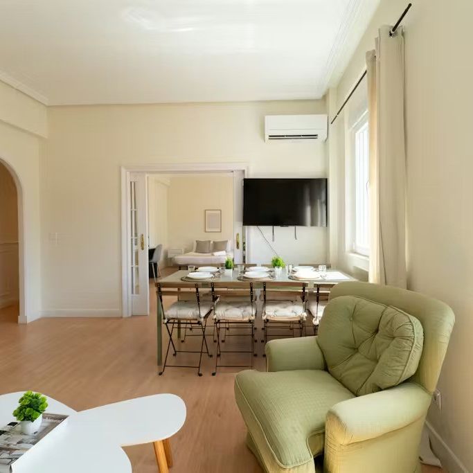 Calle del Conde Duque, Madrid, Community of Madrid 28015 - Foto 1