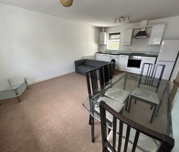 Washway Road, Sale - Photo 2