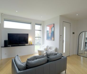 1/89 Wyong Street, Keilor East VIC 3033 - Photo 5