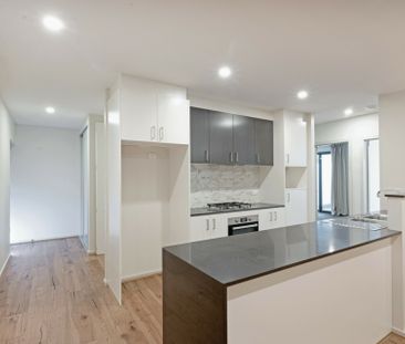 Executive living in an ideal location - Photo 5
