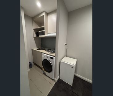 1 Bedroom Studio with all bills included - Photo 3