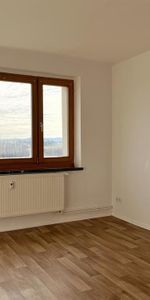 Hier beginnt Ihr neues Kapite! 3-Raum Wohnung mit Einbauküche - Photo 4