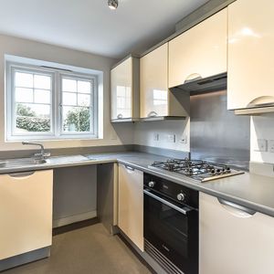 3 bedroom house to rent - Photo 2