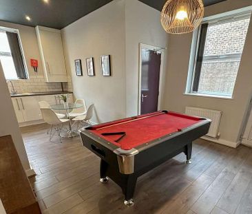 Holt Road, L7 - Photo 1