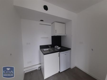 Location Appartement 2 pièces 40m² LAVAL 53000 - Photo 2