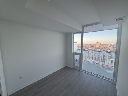 For Lease - 1 Fairview Road Unit# 1212, Mississauga, Ontario - Photo 4