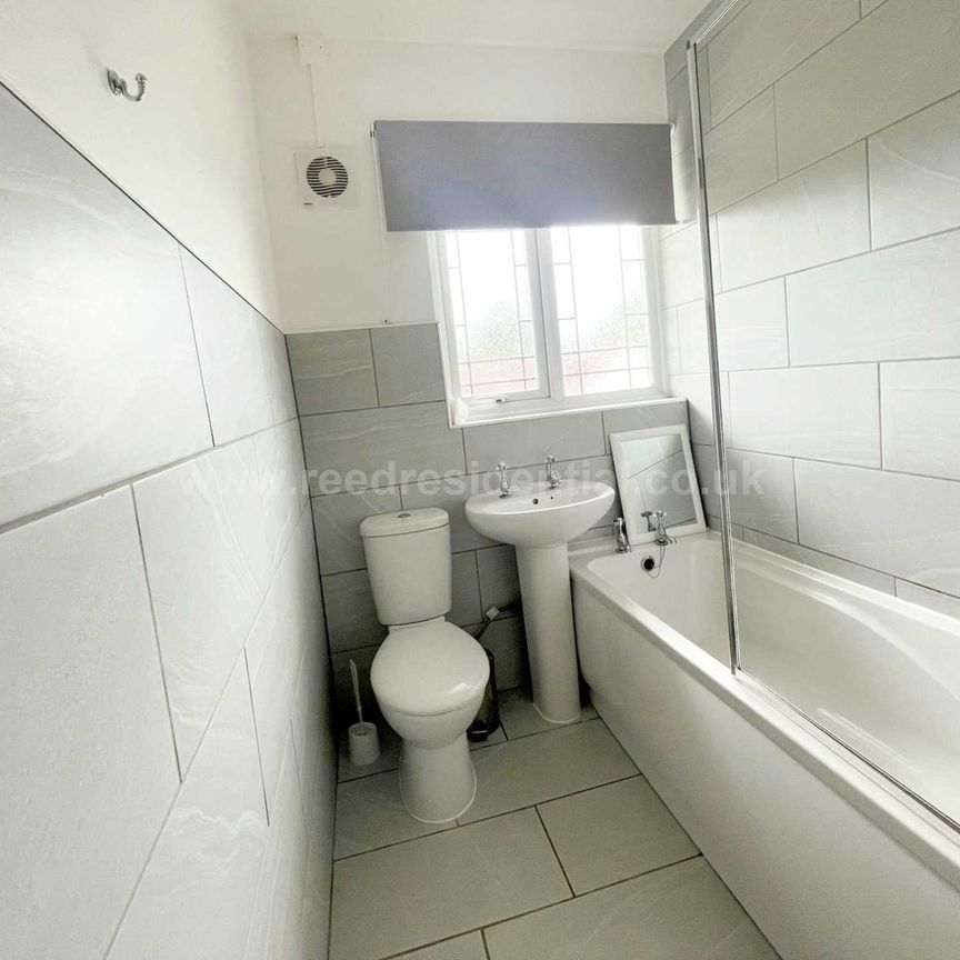 Gibbins Road, Selly Oak - Photo 1