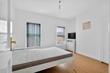 147 Euston Street, Belfast, BT6 9AF - Photo 4