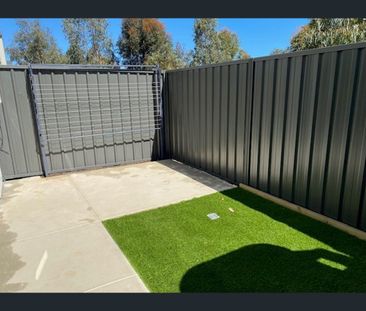 25 Wyong Crescent, Andrews Farm, SA 5114 - Photo 6