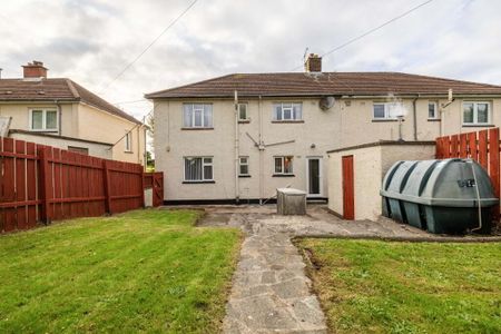 85 Newtownards Road, Bangor, BT20 4DW, Bangor - Photo 2