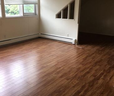 Appartement / studio à louer ville de Québec - Montcalm - Photo 1