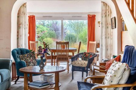 3 bedroom terraced house to rent - Photo 3