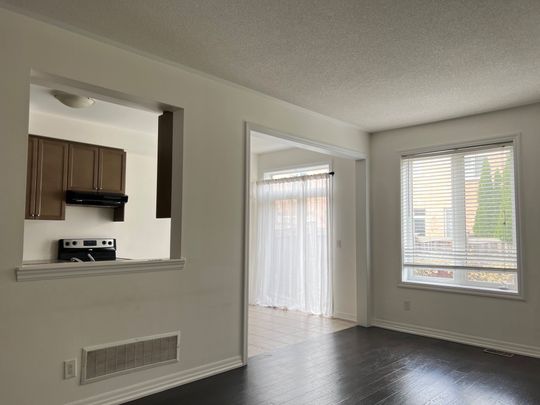 For Lease - 15 Aird Court, Milton, Ontario - Photo 1