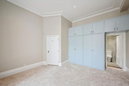 4 bedroom flat to rent - Photo 5