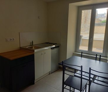 LAVAL, appt T1 meublé de 23.49m² - Photo 1