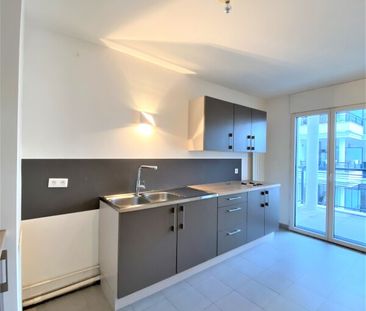 Location Appartement 3 pièces 72m² SURESNES 92150 - Photo 5