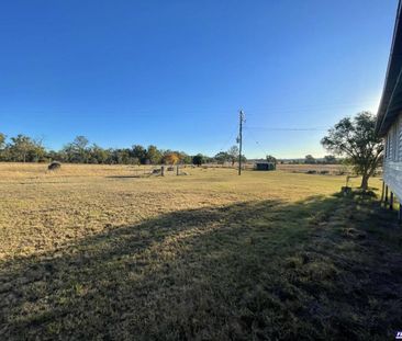 Large Home on 20 Acres - Photo 2