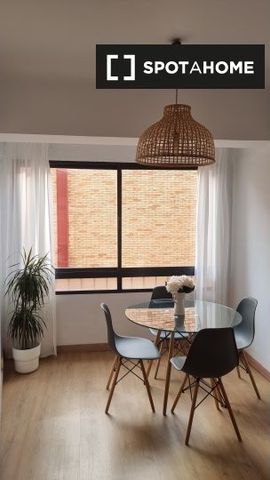 malaga, Andalusia 29008 - Photo 2