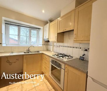 2 bedroom semi-detached house to rent - Photo 5