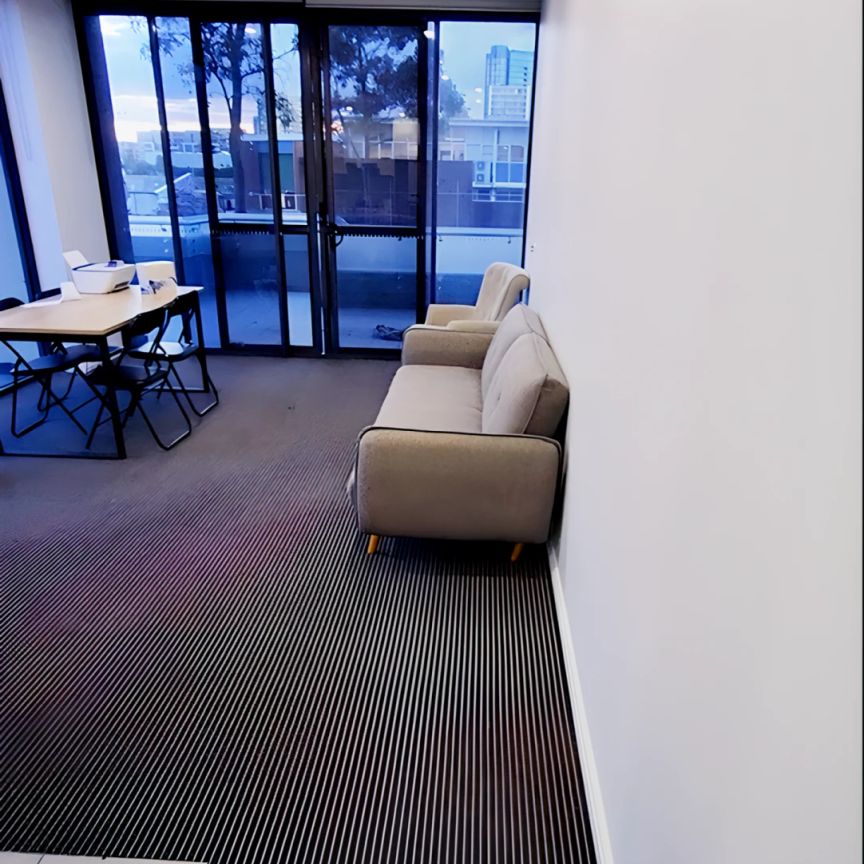 14 Defries Avenue, Sydney - Photo 1