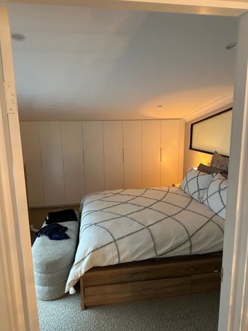 Alexandria - Photo 2