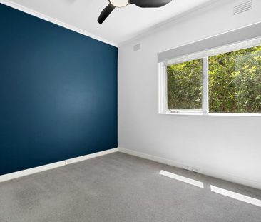 Modern 2-Bedroom Apartment in Prime Balwyn Location - Photo 5