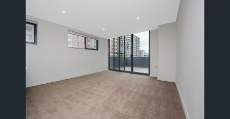 Luxury Apartment - Photo 4