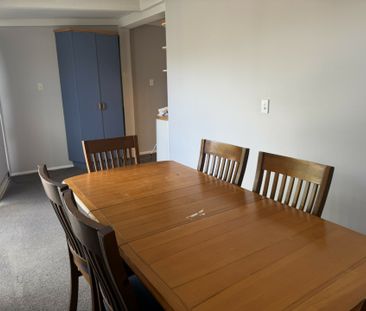 Easy Living - Photo 2