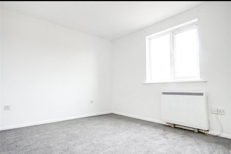 2 Bedroom Flat To Let - Photo 2