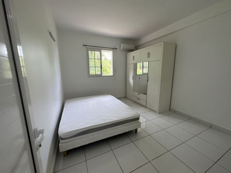 Location Appartement 5 pièces 104m² - Photo 3