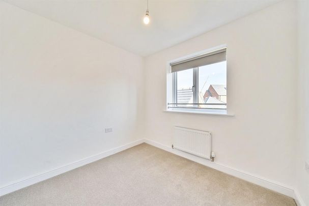 3 bedroom detached house to rent - Photo 1