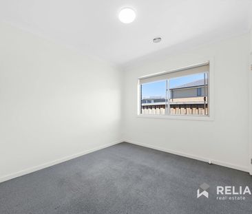 5 Rivington Road, Point Cook, Vic 3030 - Photo 3