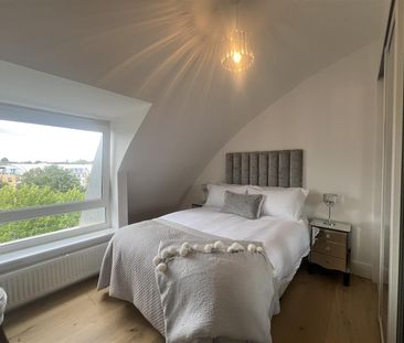 Mead Lane, Hertford, SG13 - Photo 3