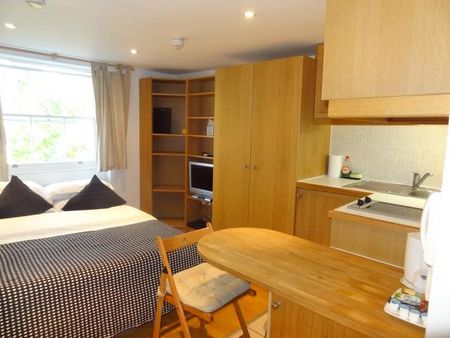 Studio to rent - Photo 3