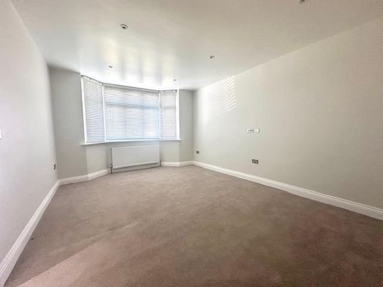 5 bedroom detached house to rent - Photo 1