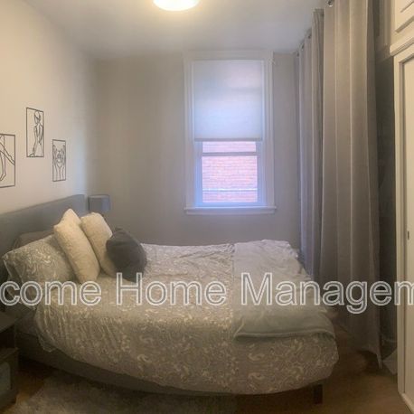 $2,395 / 2 br / 1 ba / Cozy & Convenient Living in This Updated 2-Bedroom Unit - Photo 1